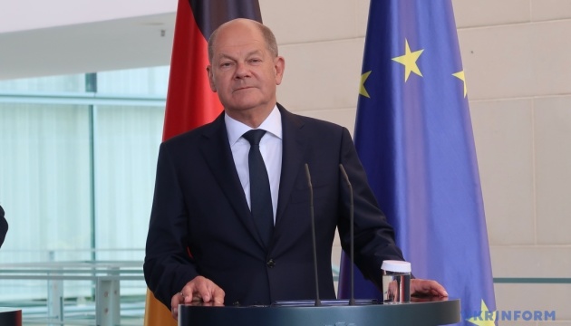 Шольц заявив, що Німеччина має бути готовою до ще більшої підтримки України