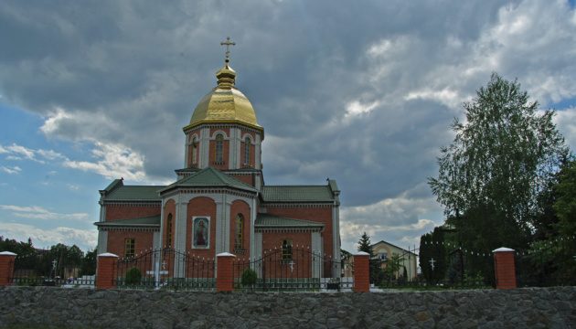 Храм у Бородянці, де за окупації було влаштовано катівню, перейшов до ПЦУ