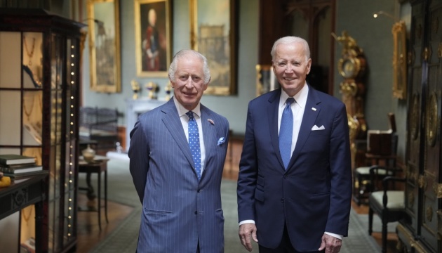 Президент США і король Британії обговорили подолання кліматичної кризи – Білий дім
