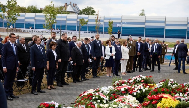 Стефанчук із керівництвом Польщі вшанували пам’ять жертв Волинської трагедії