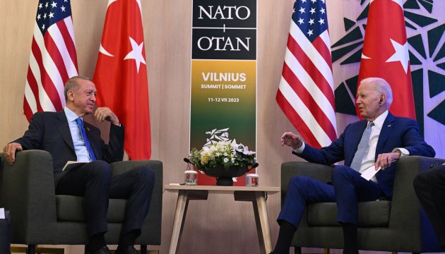 Байден та Ердоган обговорили економічні й оборонні пріоритети та підтримку України