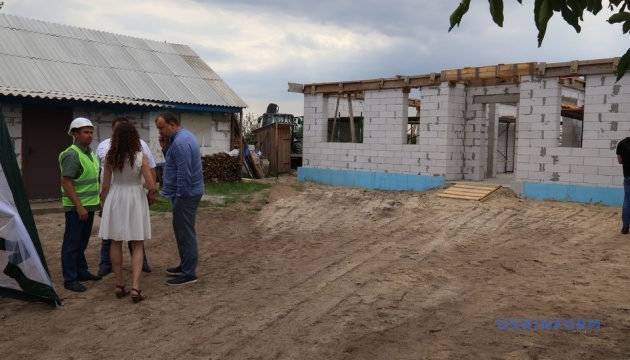 На Київщині з нуля відбудують 93 приватні будинки 