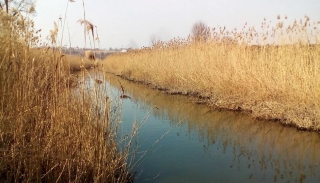 Russen sperren Fluss Kaltschyk in Mariupol