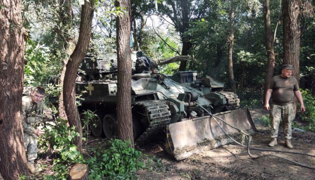 З річки Десна на Чернігівщині витягли російський танк