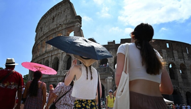 Шалена спека: в Італії «червоний» рівень тривоги оголосили вже у 15 містах