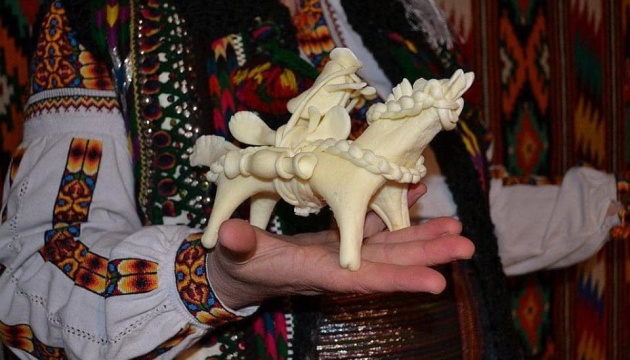 На Прикарпатті ініціюють внесення сирної іграшки до переліку культурної спадщини України