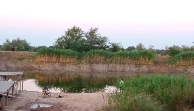 North Crimean Canal near Dzhankoi begins to dry up