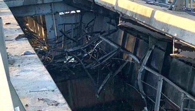 Окупанти закликали не фотографувати Керченський міст