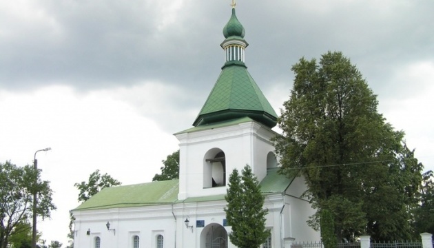 Суд зобов'язав УПЦ МП звільнити Михайлівську церкву на Київщині 