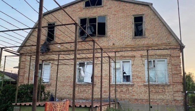 Загарбники обстріляли з артилерії громаду на Дніпропетровщині