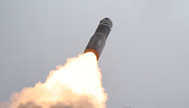 КНДР запустила дві балістичні ракети