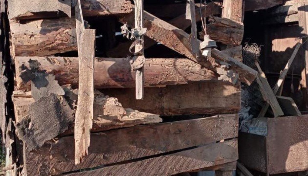 Russian army shells village in Beryslav community in Kherson region, causing destruction