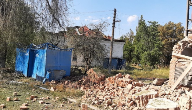 Russians hit 22 settlements in Zaporizhzhia region in past day