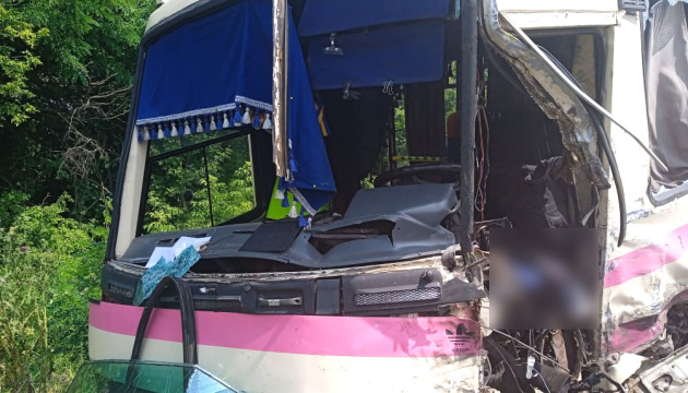 На Полтавщині у ДТП потрапив маршрутний автобус, водій загинув