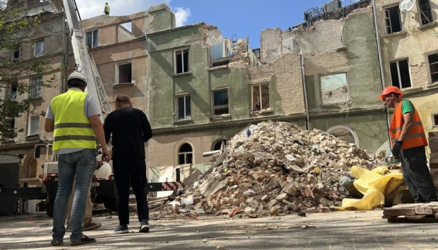 У Львові ЮНЕСКО допоможе відбудувати пошкоджені внаслідок ракетної атаки будинки