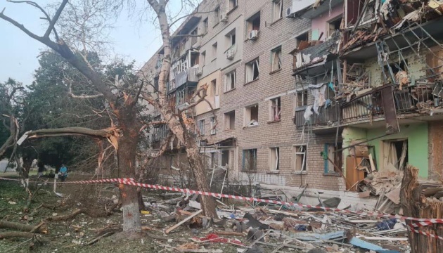 На Харківщину росіяни вночі скинули авіабомбу - загинула людина, четверо поранені