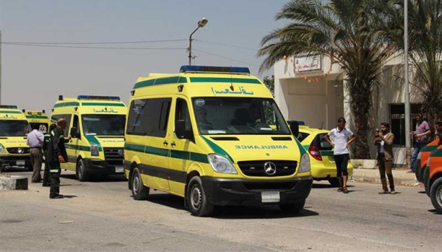 У Єгипті зіткнулися вантажівка й автобус - троє загиблих, десятки постраждалих