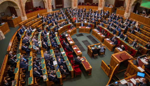Парламент Угорщини відмовився розглянути ратифікацію вступу Швеції до НАТО