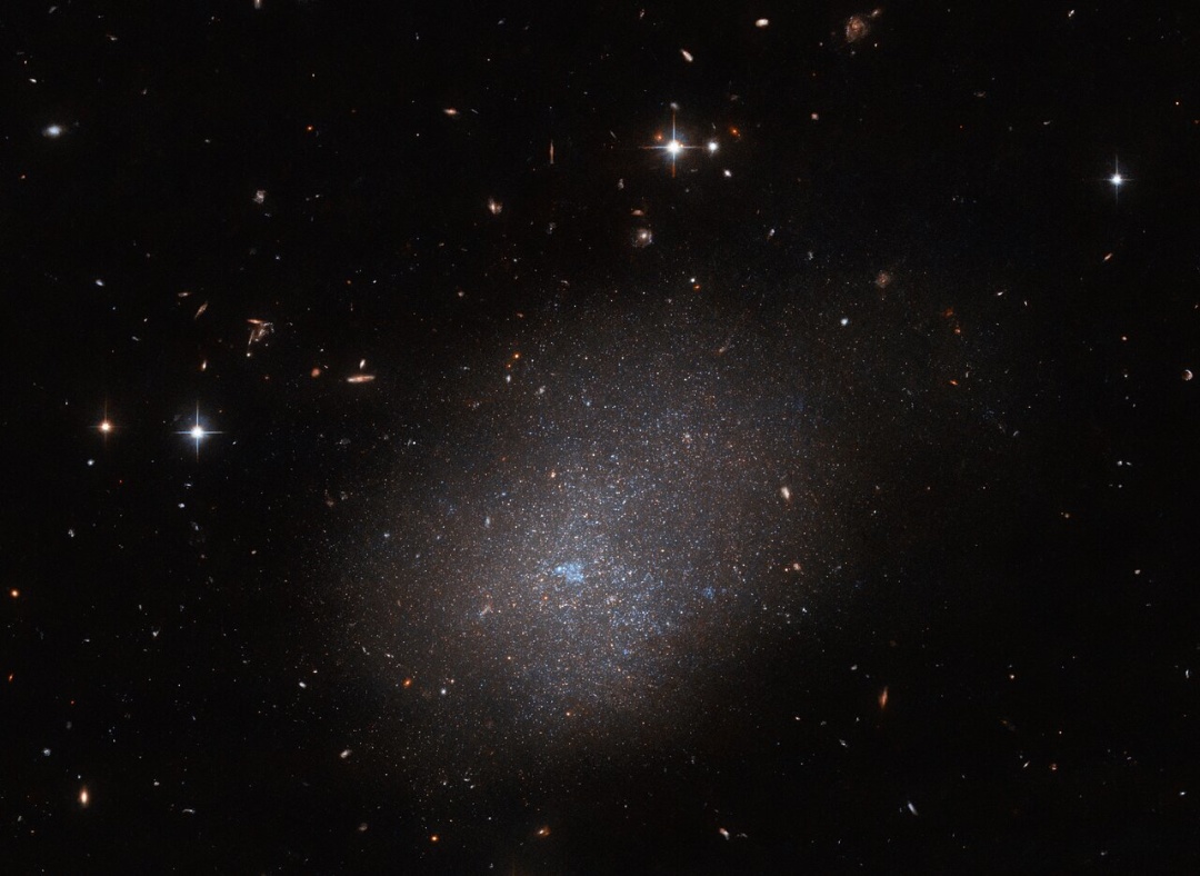 Фото: ESA/Hubble & NASA, R. Tully