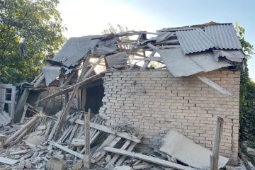 Gemeinde Slowjansk am Morgen mit einer Drohne angegriffen