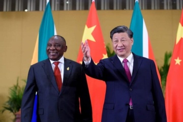 China y Sudáfrica seguirán promoviendo una solución política a la guerra en Ucrania