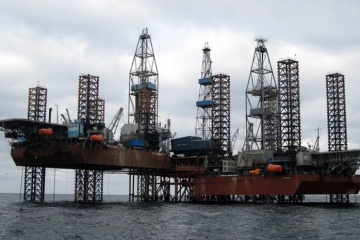 UK intel explains how Black Sea gas and oil platforms can be used in warfare
