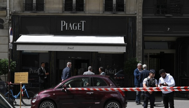 У Парижі пограбували ювелірний магазин майже на €15 мільйонів