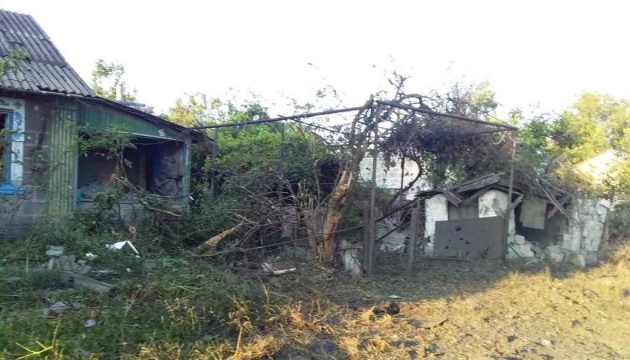 Загарбники за добу поранили трьох жителів Донеччини