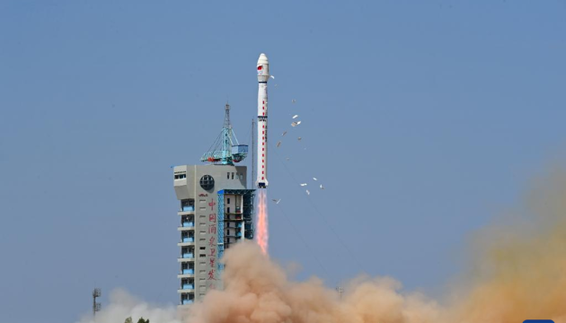 Китай запустив у космос новий метеорологічний супутник