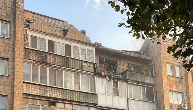 Внаслідок ударів РФ по житловому будинку в Покровську загинула людина - Єрмак