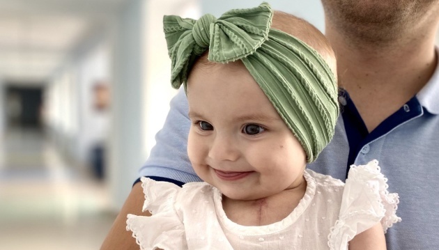 Львівські кардіохірурги вперше в Україні провели надскладну операцію немовляті