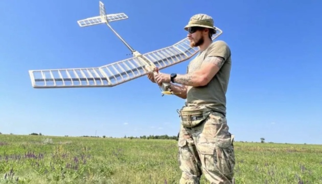 Розвідники тестують у зоні бойових дій український безпілотник SpyGun