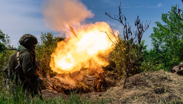 Cinq dépôts de munitions ennemis détruits dans la direction de Tavria