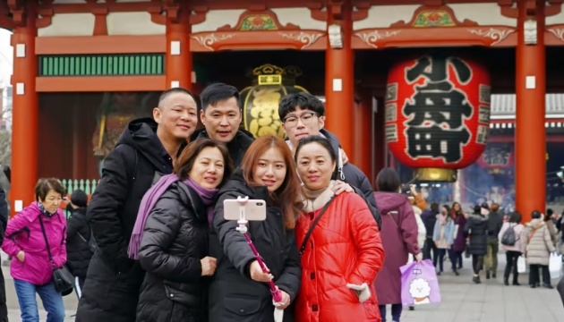 Китай знімає заборону на групові туристичні тури до Японії - ЗМІ