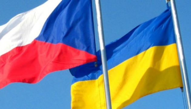 La République Tchèque propose son aide pour mettre en œuvre la formule de paix ukrainienne  