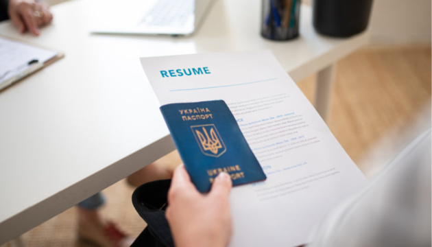 Russian fake news: Ukrainians in Poland are offered only low-skilled jobs