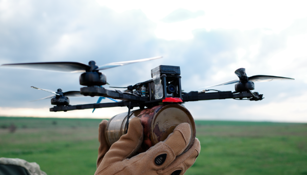 Ukrajinskí skauti dostali od dobrovoľníkov 150 kamikadze dronov