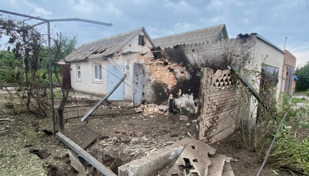 Russian forces shell Nikopol, woman injured