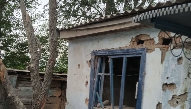 Zolota Balka village in Kherson region come under enemy fire
