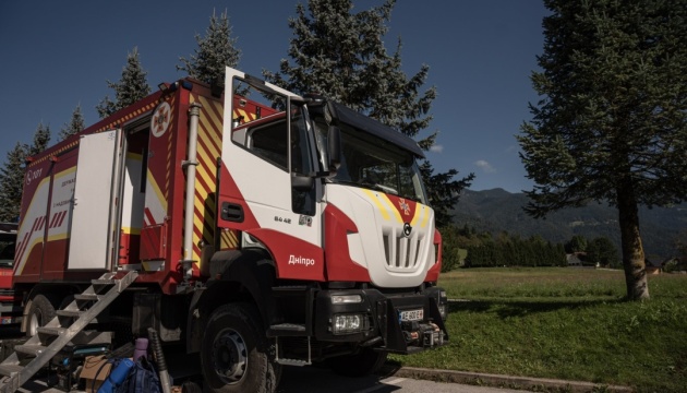 Ukrainian rescuers start restoration works in Slovenia