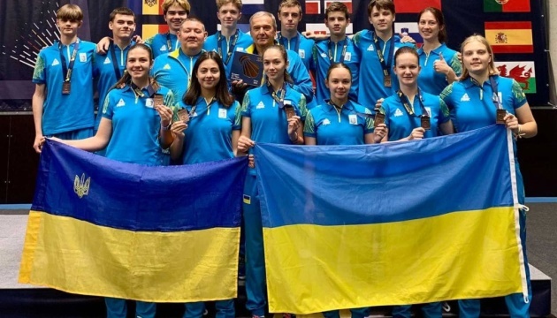 Юніорська збірна України з бадмінтону успішно виступила на Євро у Вільнюсі