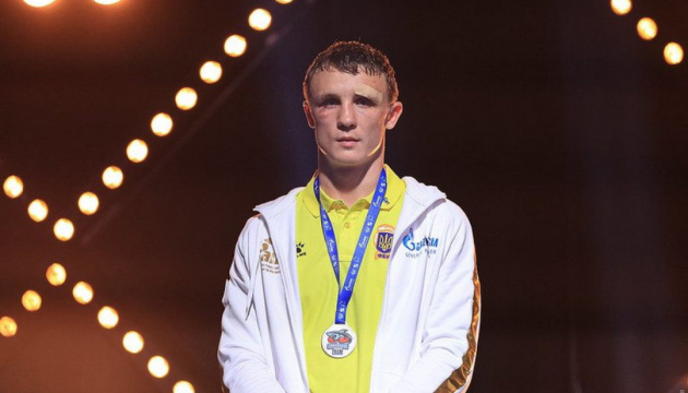 Чемпіон України Молодан проведе дебютний бій у професійному боксі 