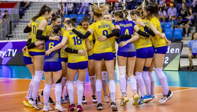 Збірна України поступилася сербкам на старті Євро-2023 з волейболу
