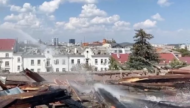 У Чернігові внаслідок ракетного удару госпіталізували 41 постраждалого