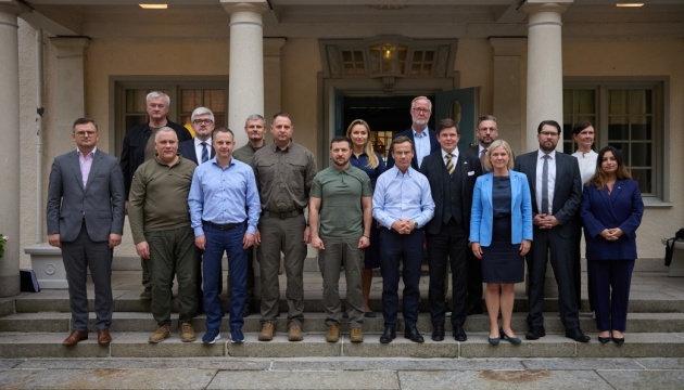 Зеленський у Швеції зустрівся зі спікером Риксдагу та лідерами парламентських партій