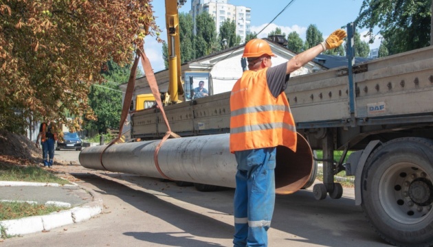 Біля НАУ відремонтували тепломережу