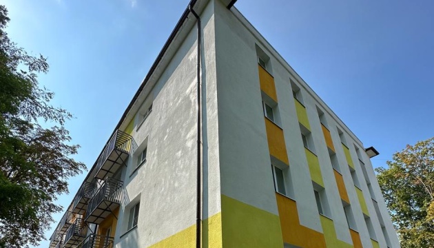 Renovated dormitory for IDPs from Mariupol presented in Dnipro