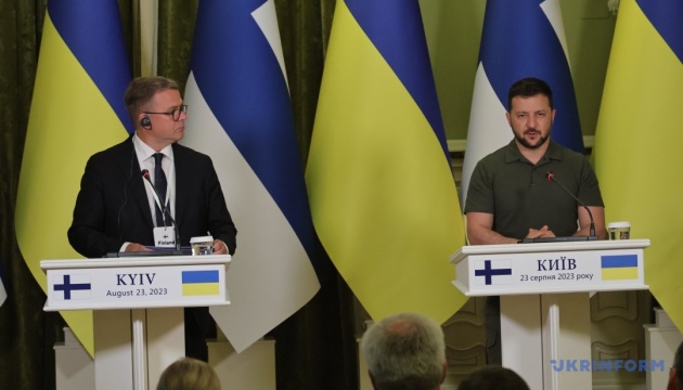 Безпекові гарантії для України: Зеленський запросив Фінляндію до переговорів