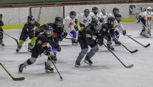 Ukrainian Hockey Dream Foundation провела другий дитячий табір у Європі