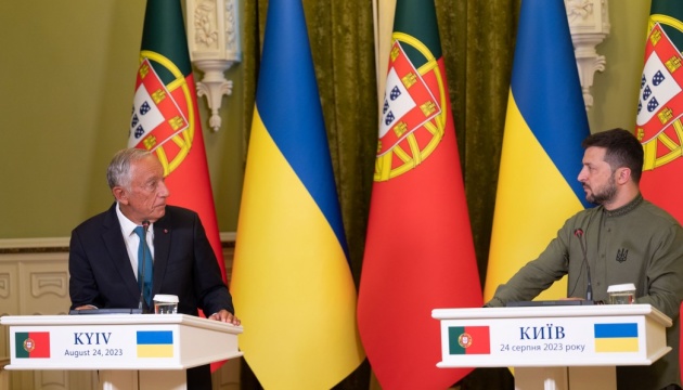 Президент Португалії: Доля світу вирішується в Україні